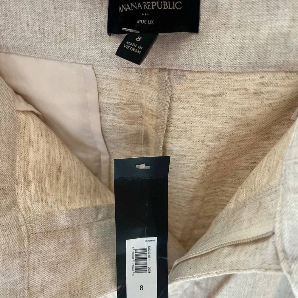 Banana Republic Wide Leg Linen Pants in Light Tan / Flax